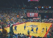 开云官网-拉梅洛惊艳四座！雄鹿对阵山西队，一场跨越篮球文化的惊艳对话