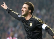 开云体育在线-从潘帕斯风暴到蓝黑脊梁，当阿根廷的洪流冲垮尼日利亚，巴斯托尼的存在感为何拉满全球？