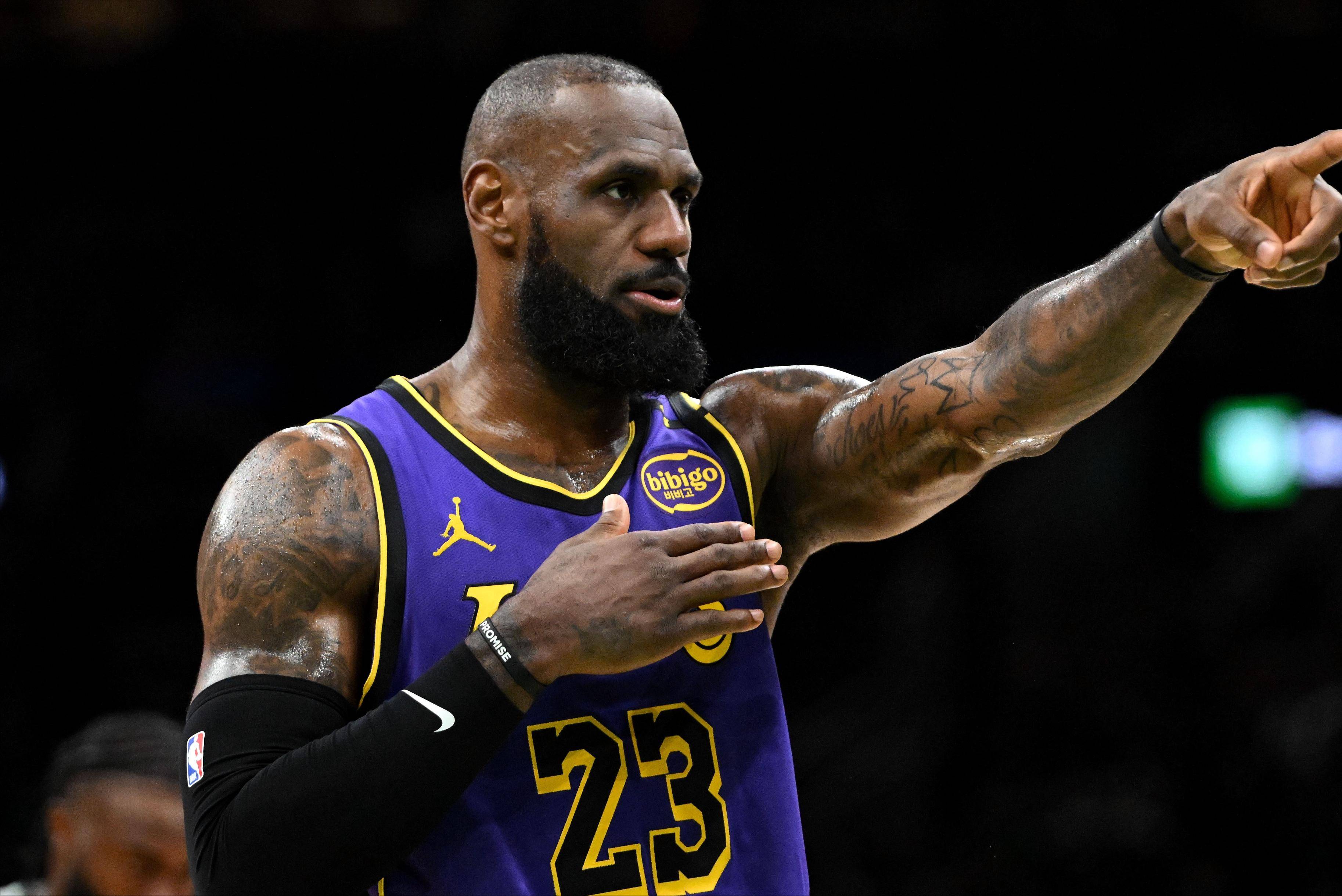 詹姆斯缺席比赛,湖人遭遇连败,球队前景堪忧的简单介绍 詹姆斯缺席比赛,湖人遭遇连败,球队前景堪忧的简单介绍