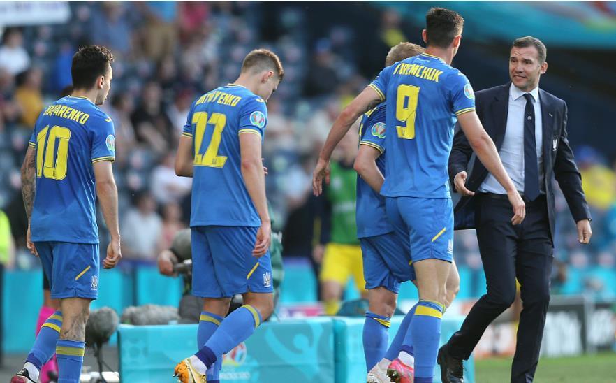 韩国羽毛球队绝杀英格兰羽毛球队,辛杜完成帽子戏法的简单介绍 韩国羽毛球队绝杀英格兰羽毛球队,辛杜完成帽子戏法的简单介绍