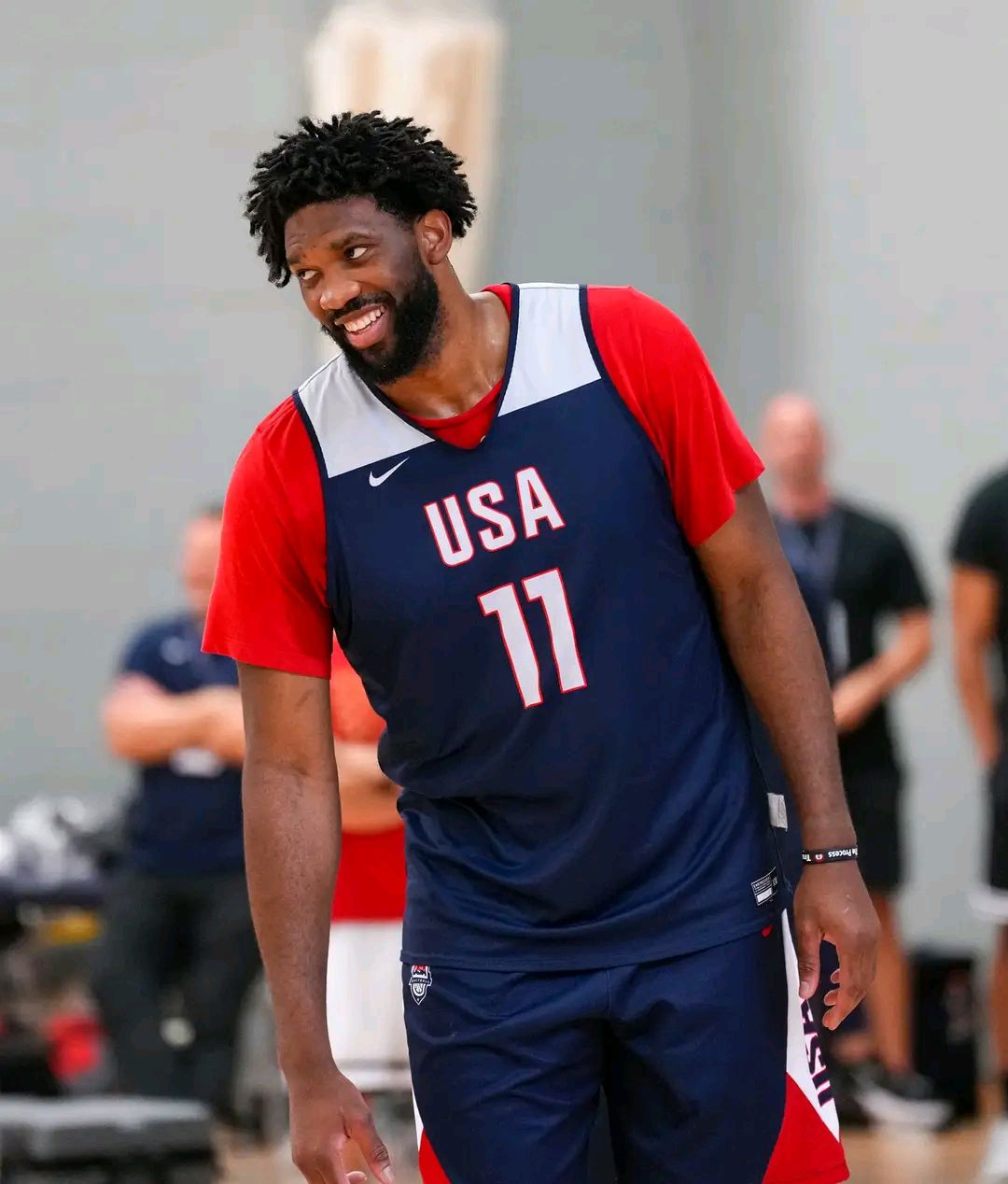 鹈鹕绝地反击巴西男篮,恩比德爆发神勇的简单介绍 鹈鹕绝地反击巴西男篮,恩比德爆发神勇的简单介绍