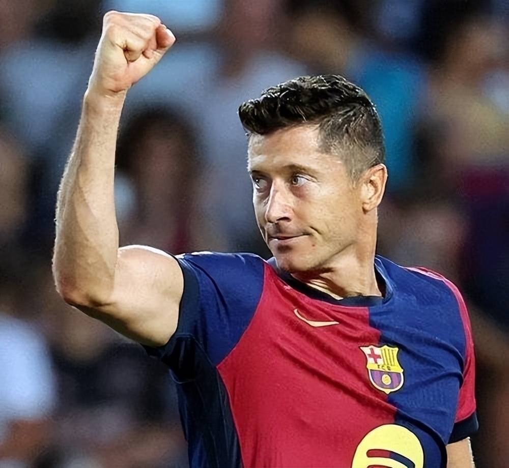 关于比利时横扫德国,莱万打破历史纪录的信息 关于比利时横扫德国,莱万打破历史纪录的信息