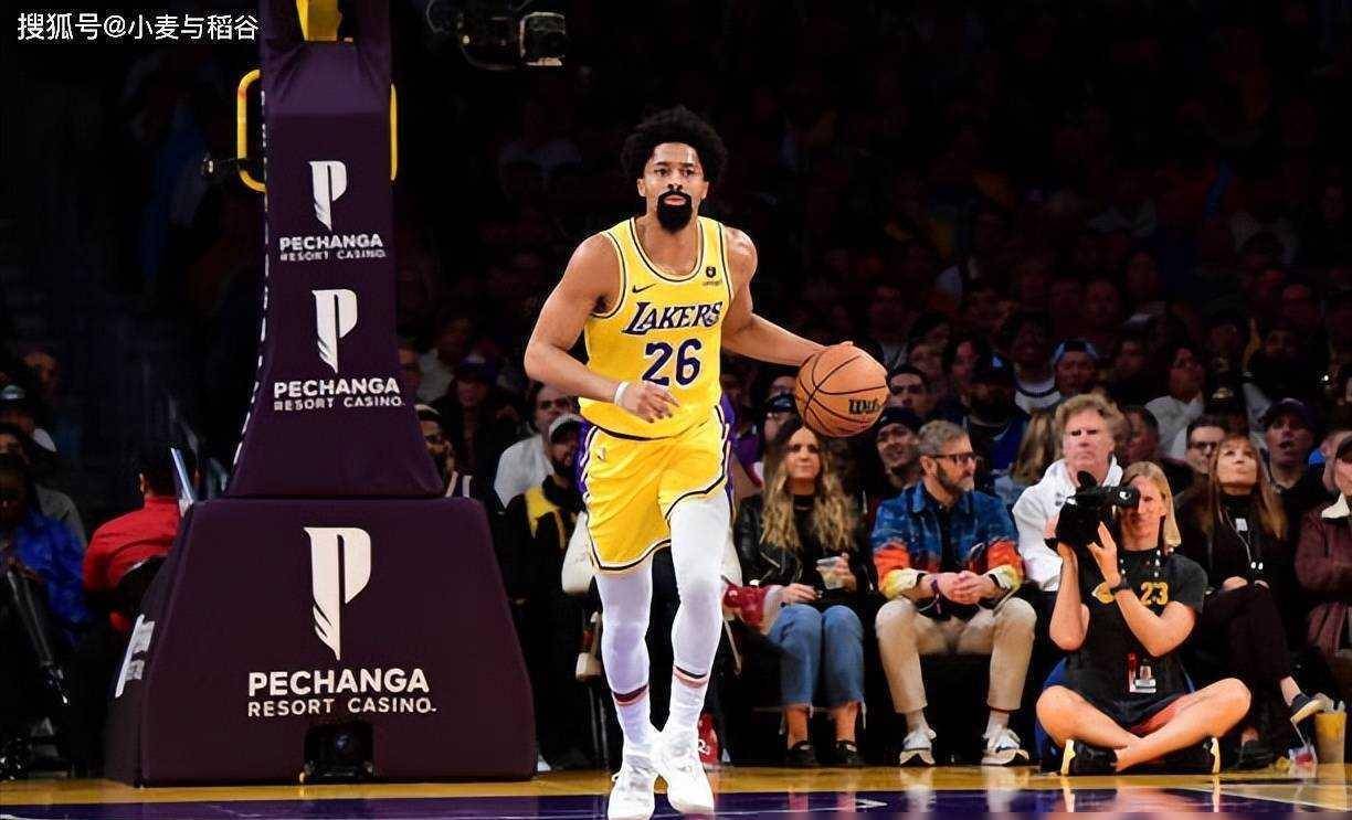 赛季开始后湖人表现不如预期,球队需调整战术 赛季开始后湖人表现不如预期,球队需调整战术