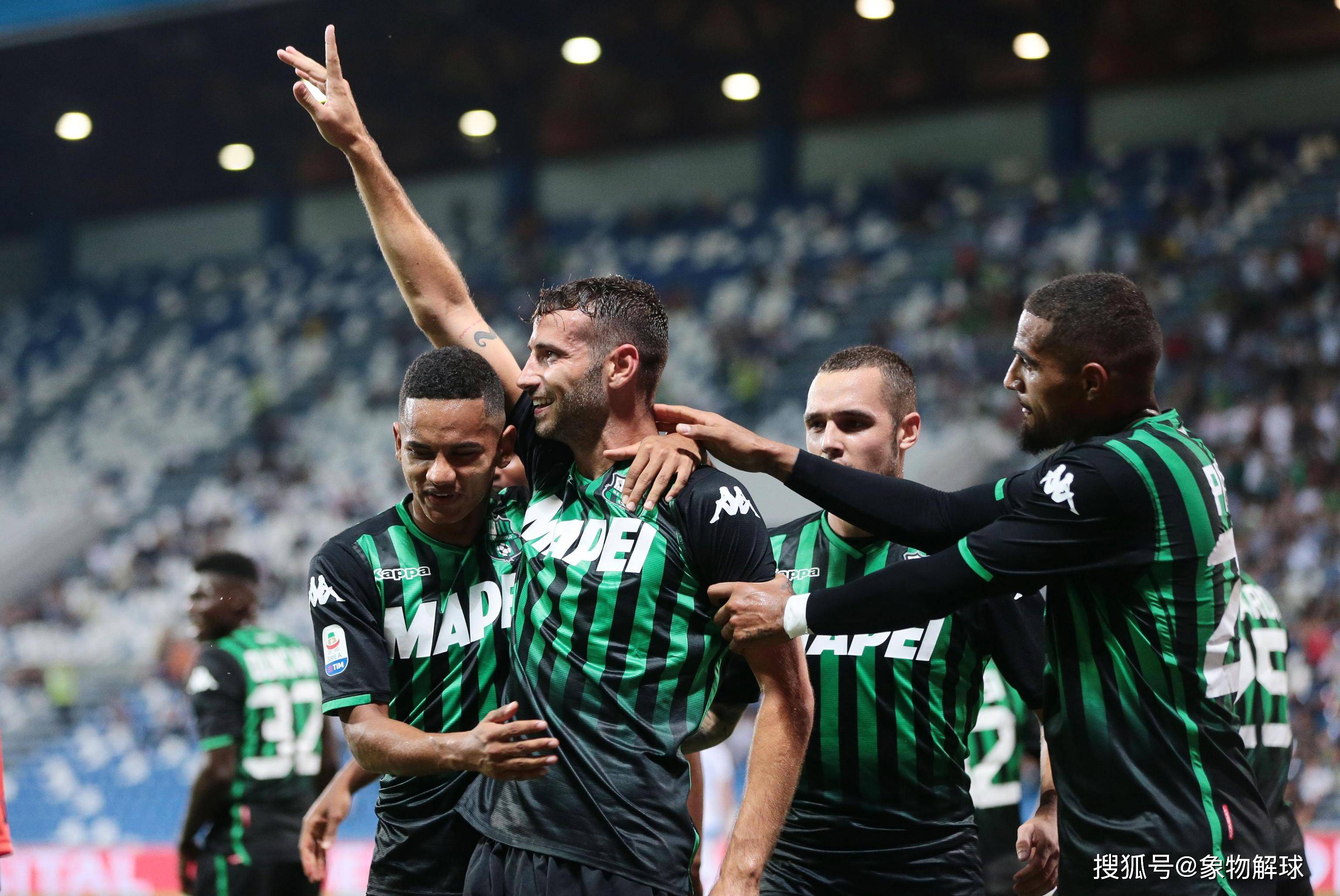 关于巴伦西亚球员受伤离场,影响球队战术的信息 关于巴伦西亚球员受伤离场,影响球队战术的信息