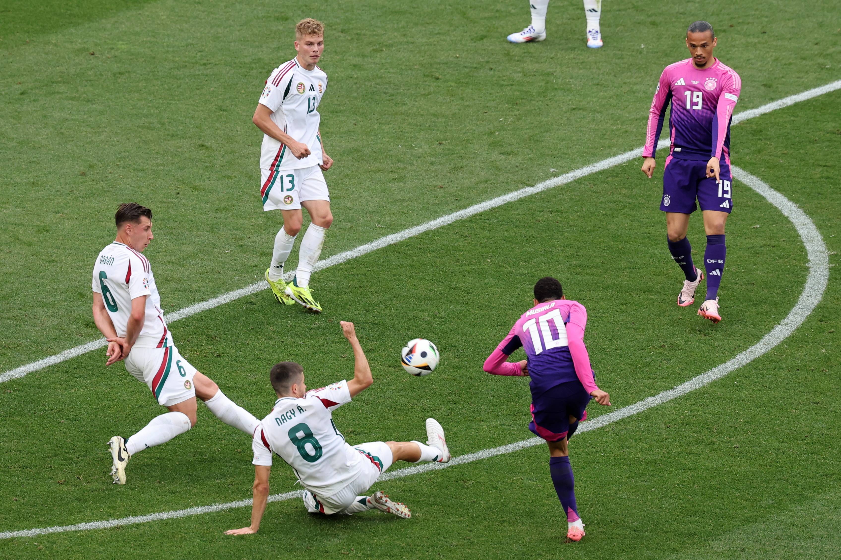 德国队在欧国联赛中意外出局