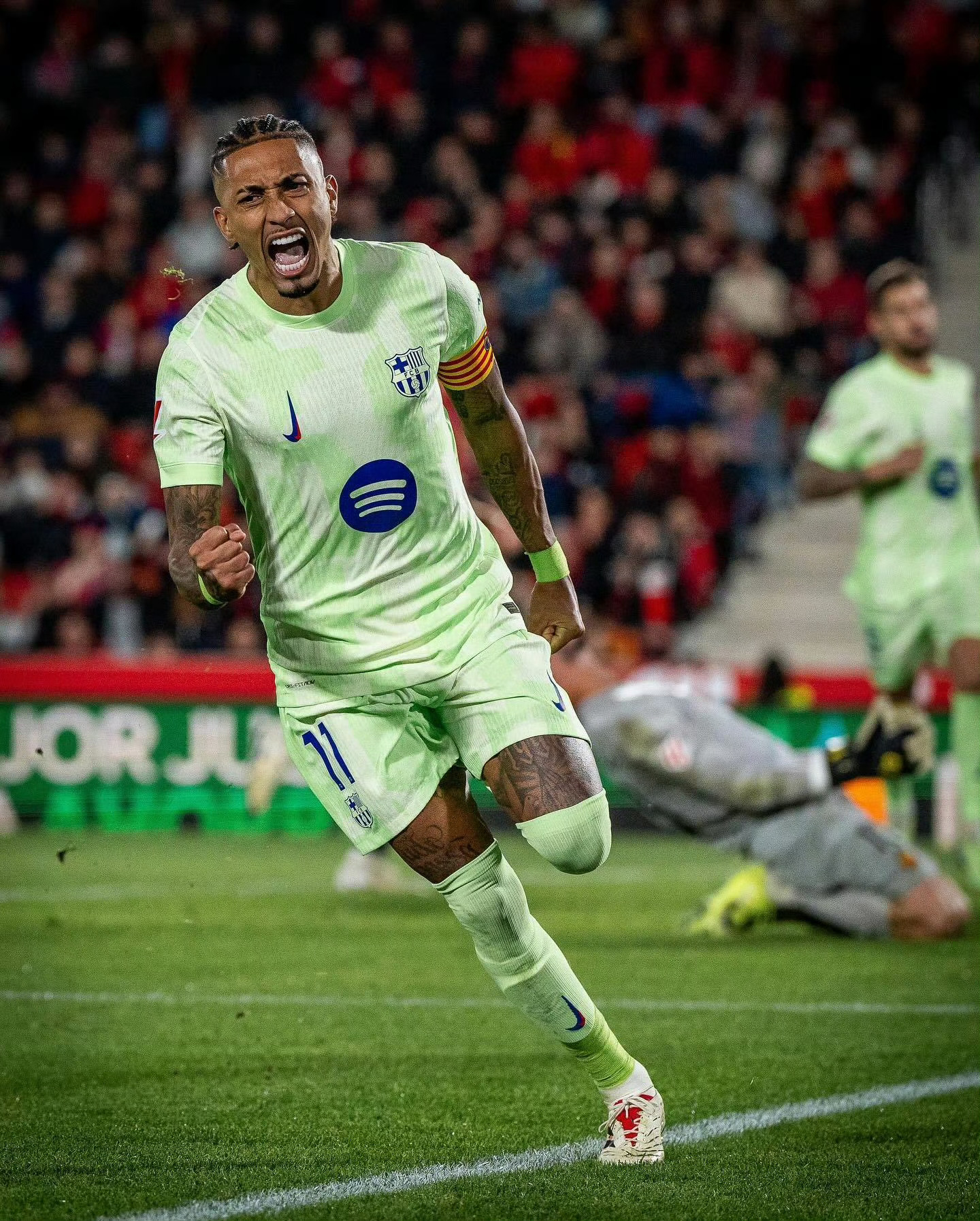 关于罗伯托传射破门,巴萨再下一城的信息 关于罗伯托传射破门,巴萨再下一城的信息