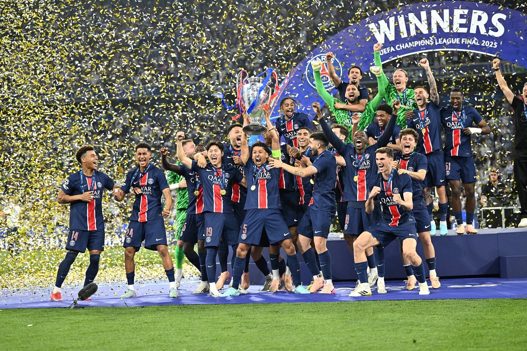 皇马铁血奋战,取得关键胜利晋级 皇马铁血奋战,取得关键胜利晋级