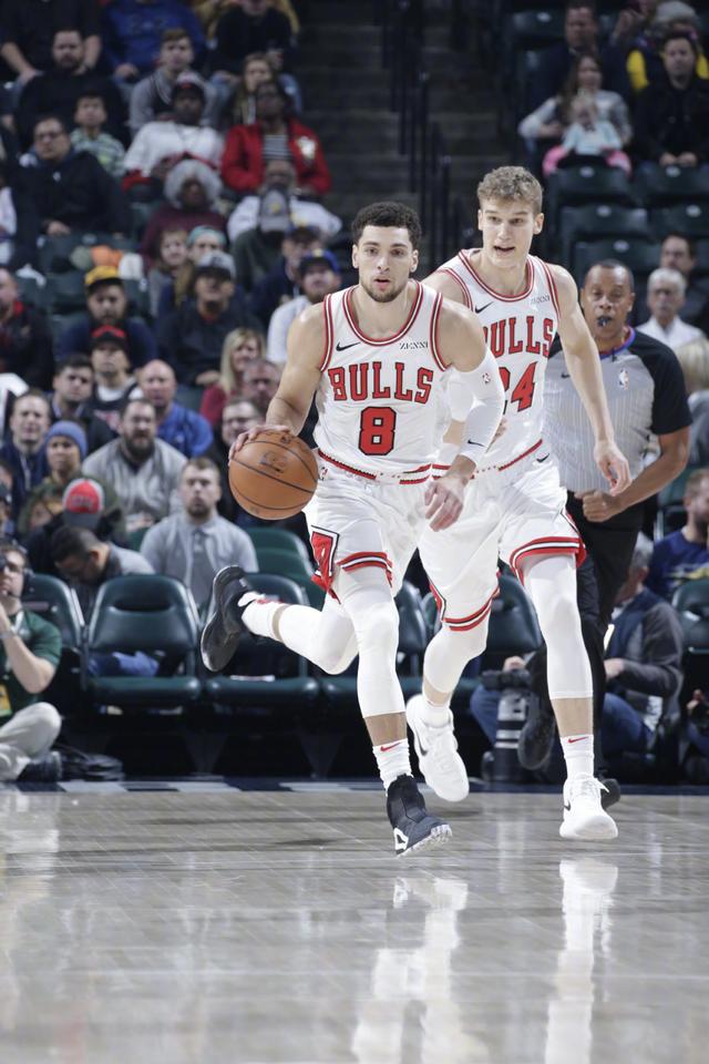 关于广东队鏖战快船,拉文状态火热的信息 关于广东队鏖战快船,拉文状态火热的信息