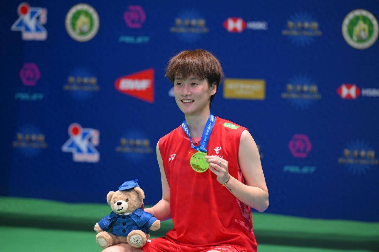 包含马来西亚队绝杀法国队,陈雨菲惊艳四座的词条 包含马来西亚队绝杀法国队,陈雨菲惊艳四座的词条