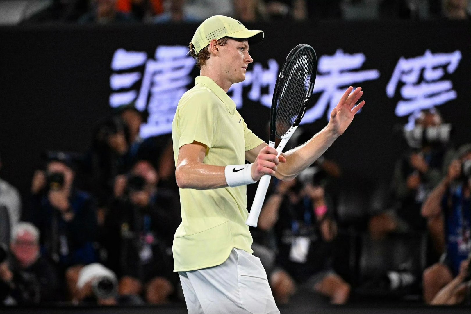 联合杯完胜拉沃尔杯,兹维列夫点燃赛场的简单介绍 联合杯完胜拉沃尔杯,兹维列夫点燃赛场的简单介绍