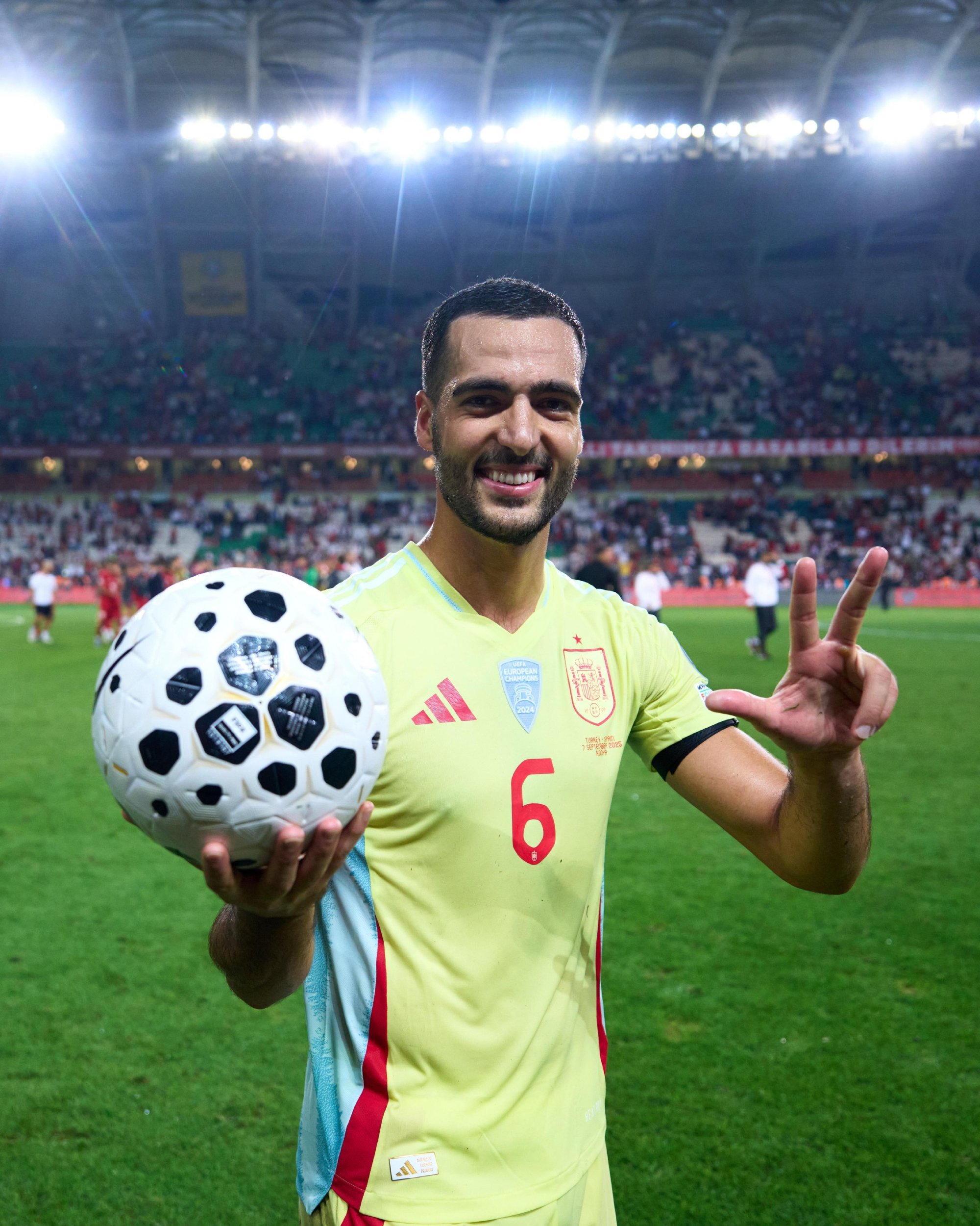 西班牙逆转国际米兰,库尔图瓦状态火热 西班牙逆转国际米兰,库尔图瓦状态火热