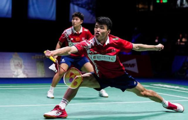 泰国队碾压丹麦队,黄鸭组合高光表现的简单介绍 泰国队碾压丹麦队,黄鸭组合高光表现的简单介绍